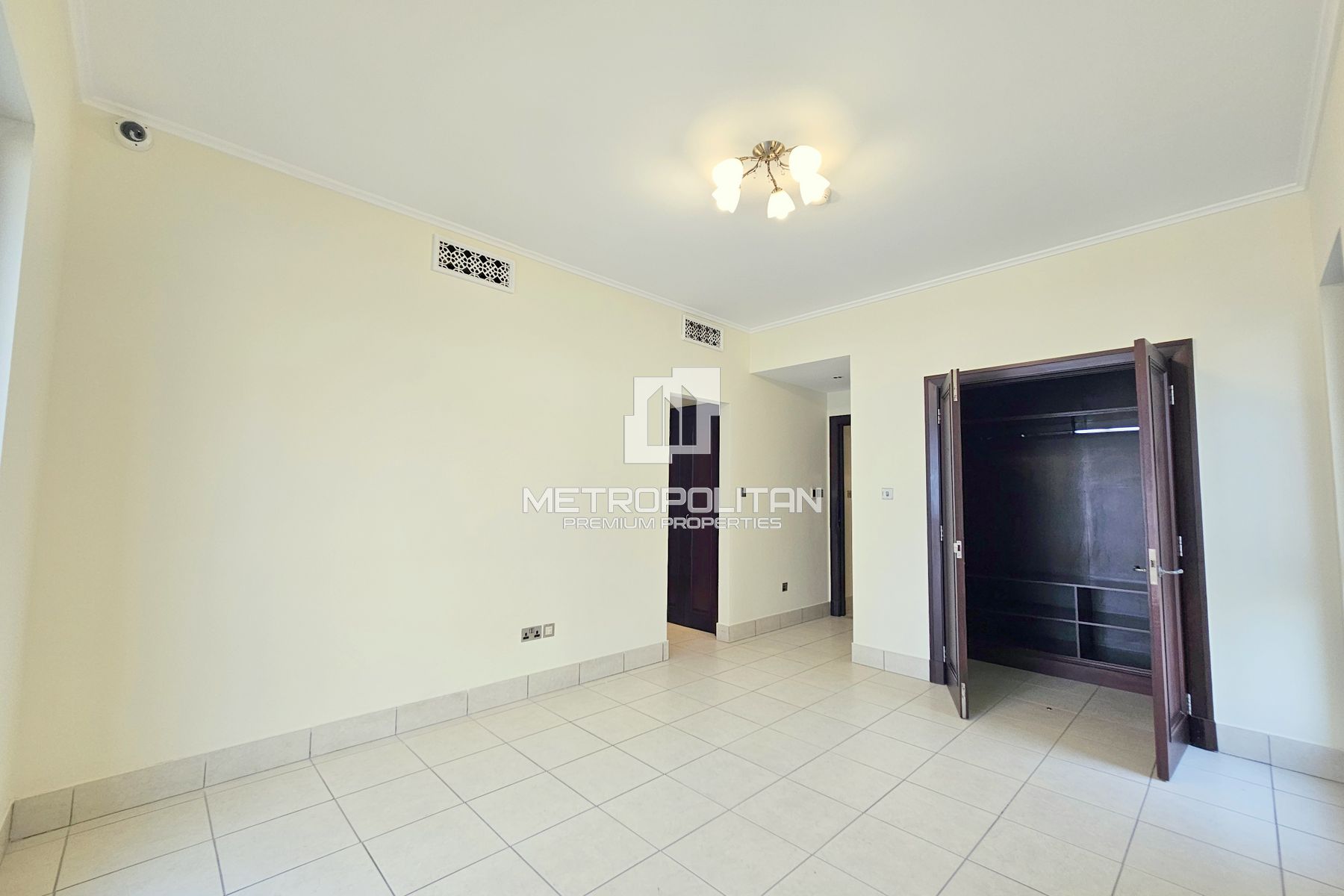 Image - Reehan 6, Old Town, Дубай | Project - Апартаменты