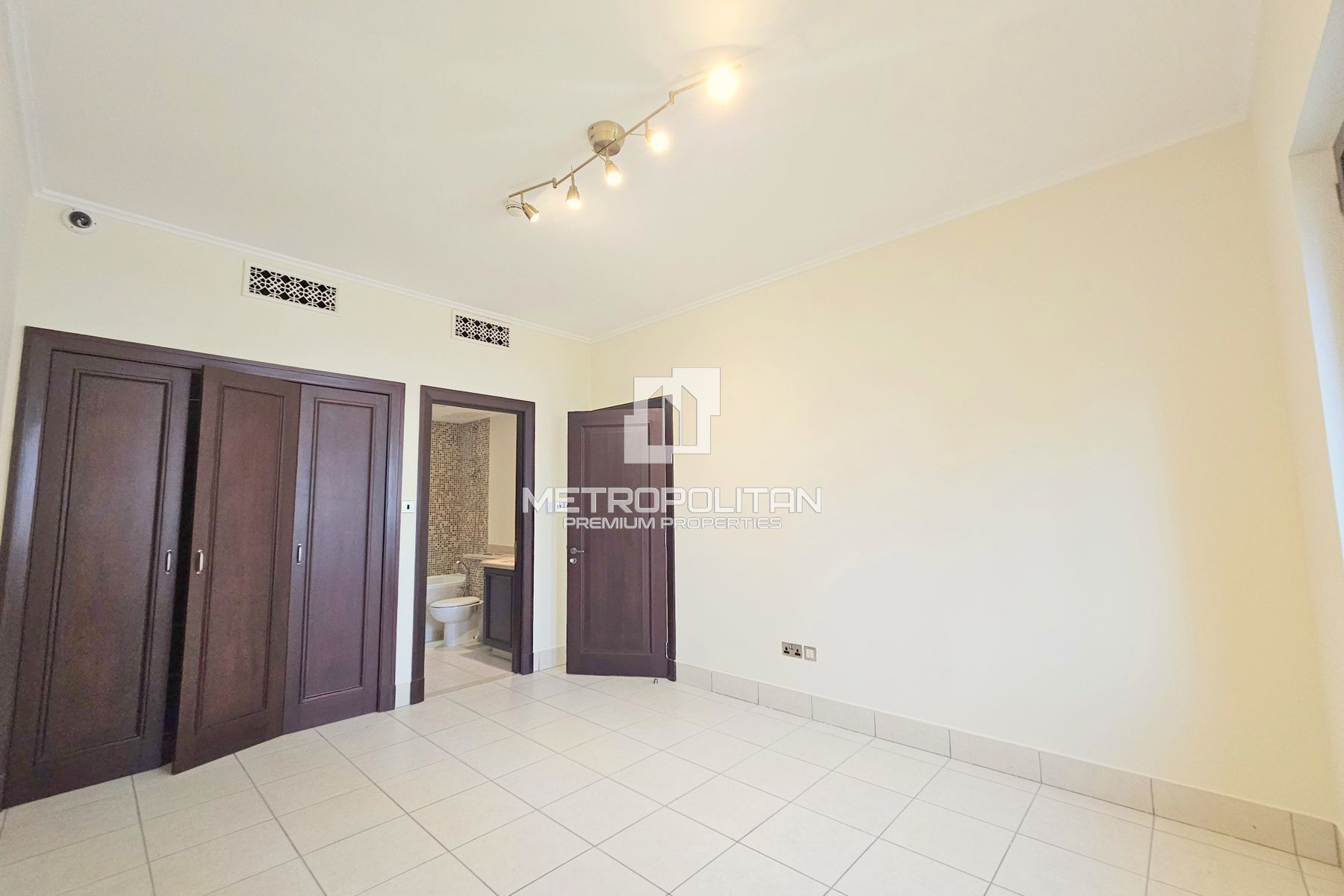 Image - Reehan 6, Old Town, Дубай | Project - Апартаменты