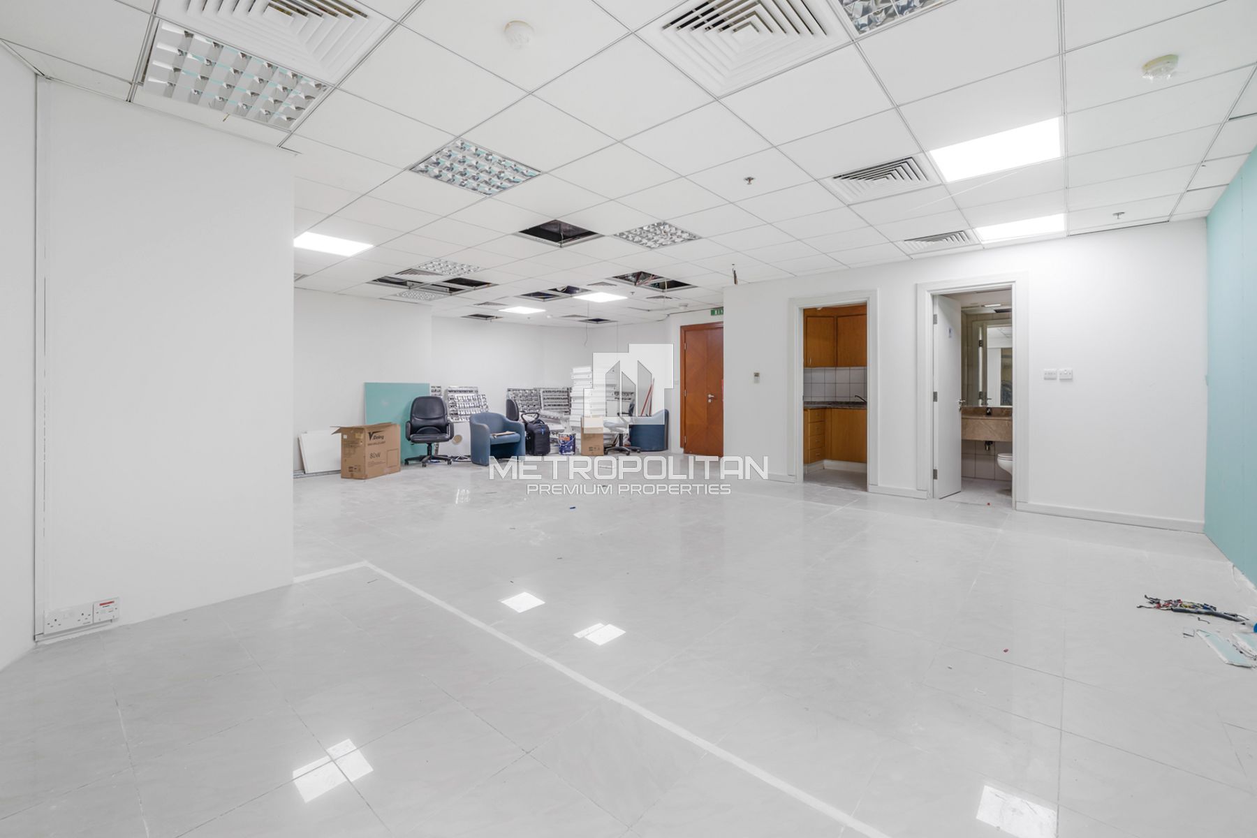 Office for Rent in Sheikh Zayed Road – MPR-7567