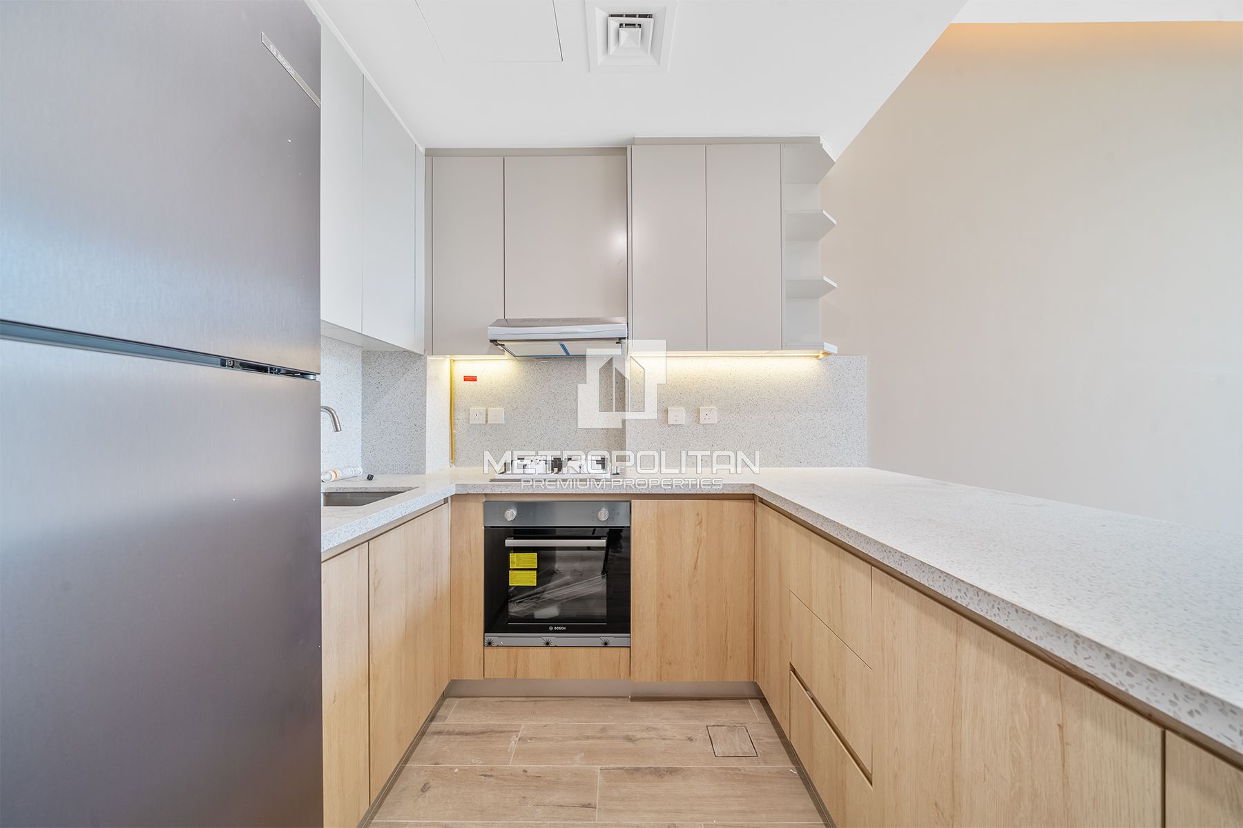 Studio-Apartment zur Miete in Living Legends – MPR-7782 photo-1