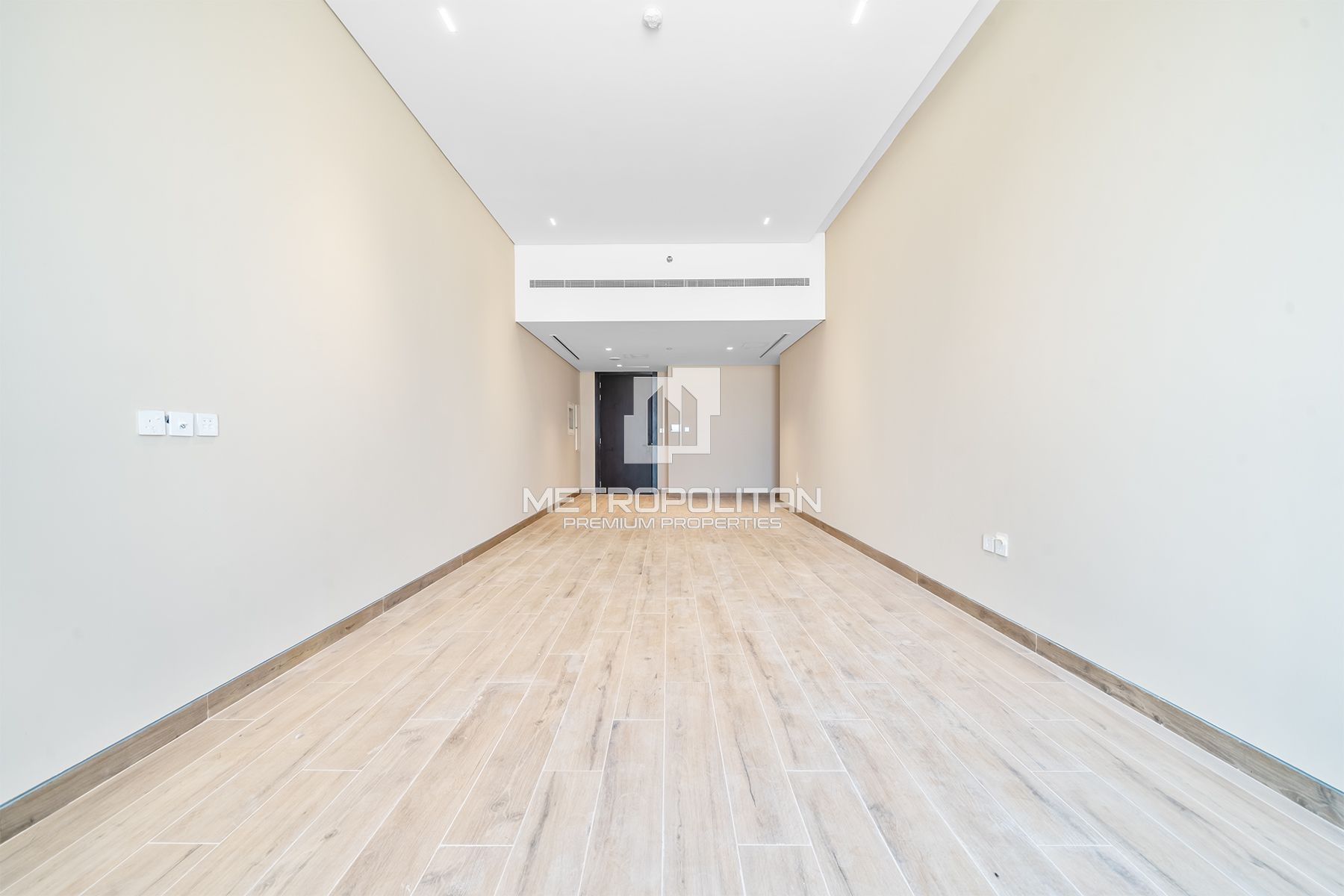 3-Zimmer-Wohnung zur Miete in Living Legends – MPR-7784 photo-1