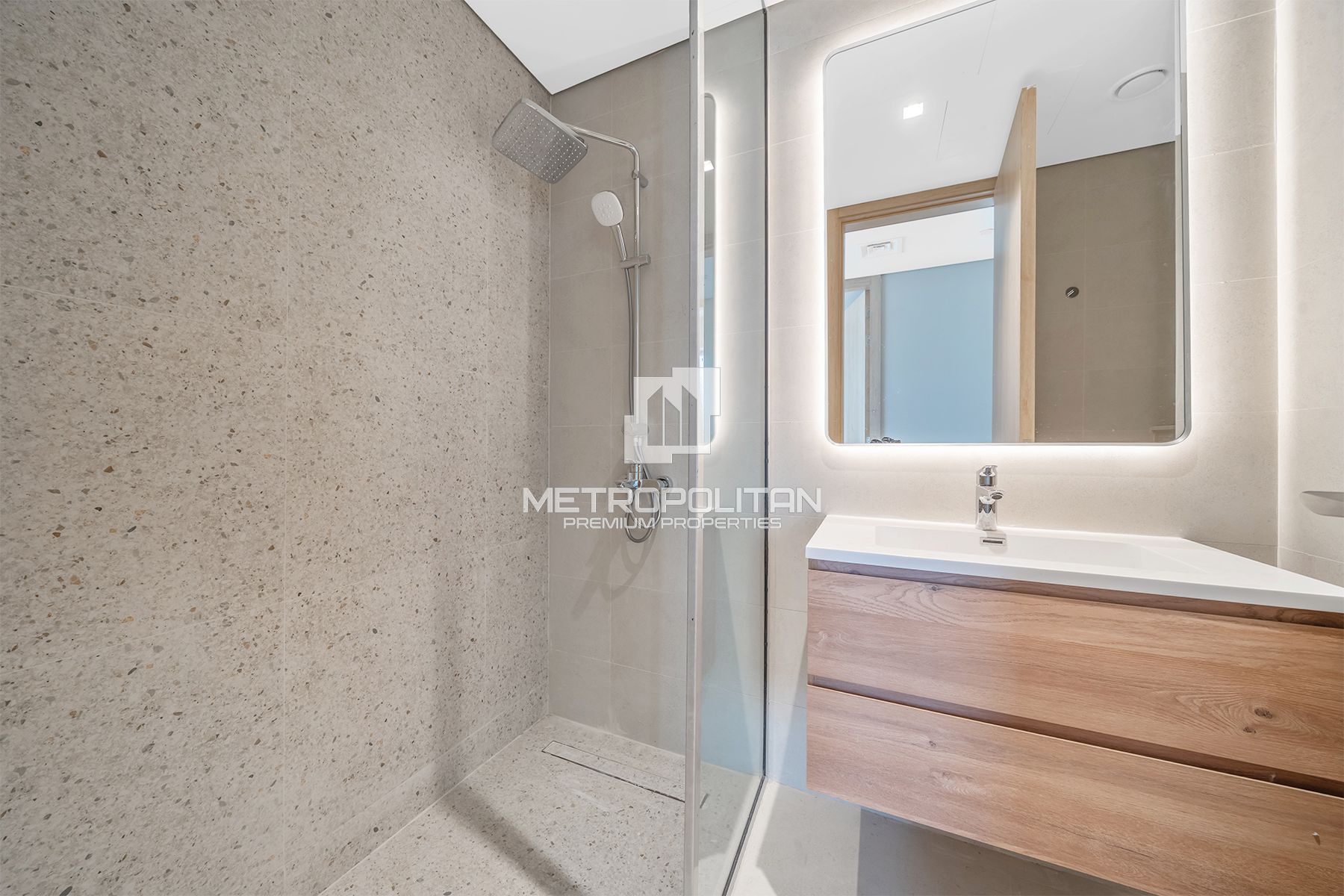 3-Zimmer-Wohnung zur Miete in Living Legends – MPR-7784 photo-19
