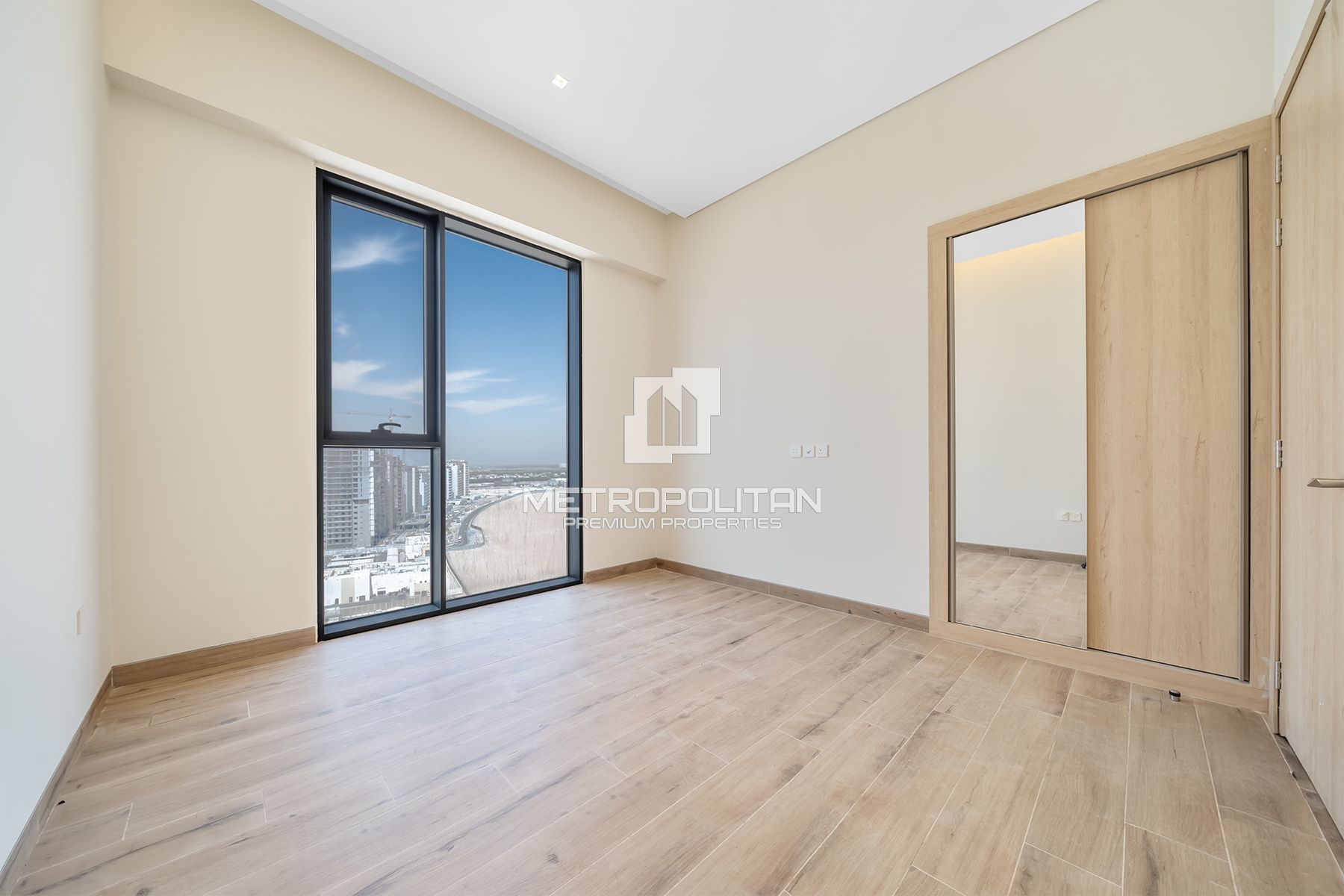 3-Zimmer-Wohnung zur Miete in Living Legends – MPR-7784 photo-3