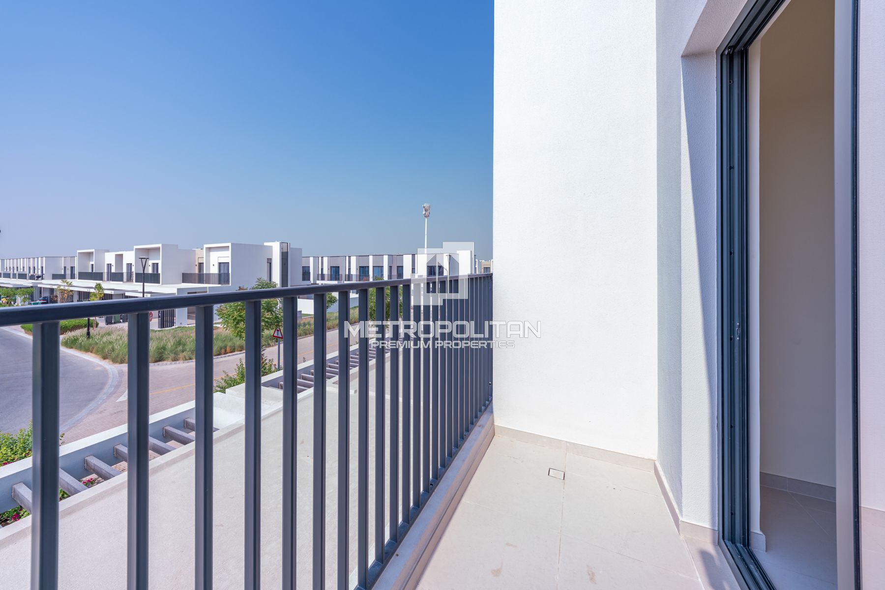 3-комнатная вилла в аренду в Dubai South (Dubai World Central) – MPR-7846 photo-11