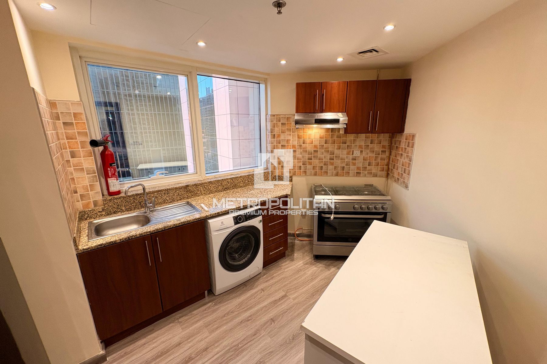 شقة بغرفة نوم واحدة للإيجار في الخليج التجاري – MPR-7850 photo-11