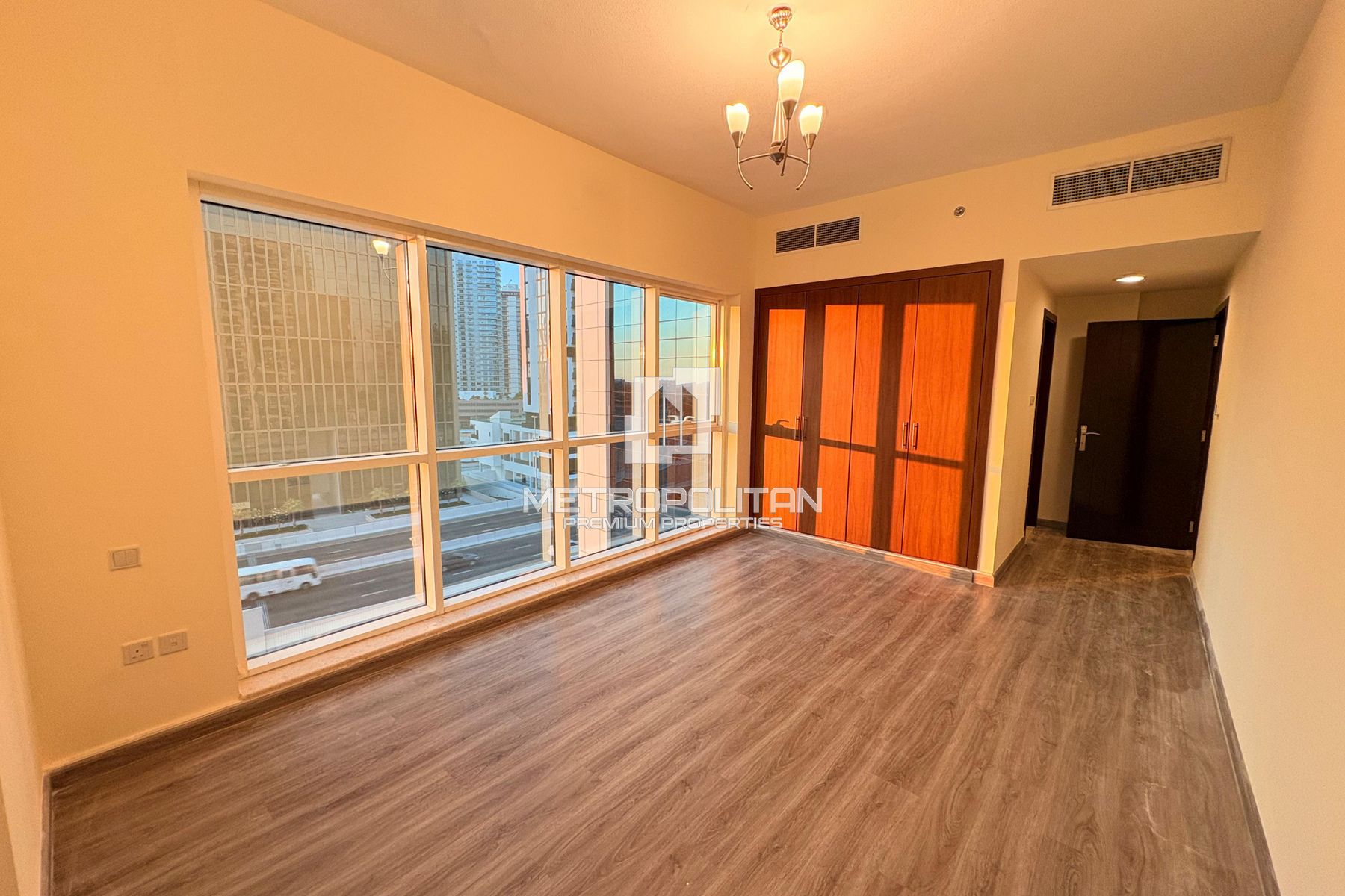 شقة بغرفة نوم واحدة للإيجار في الخليج التجاري – MPR-7850 photo-3