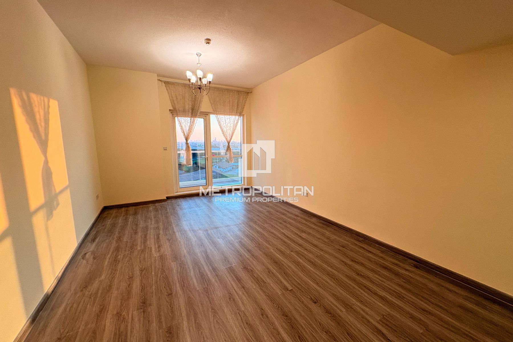 شقة بغرفة نوم واحدة للإيجار في الخليج التجاري – MPR-7850 photo-4