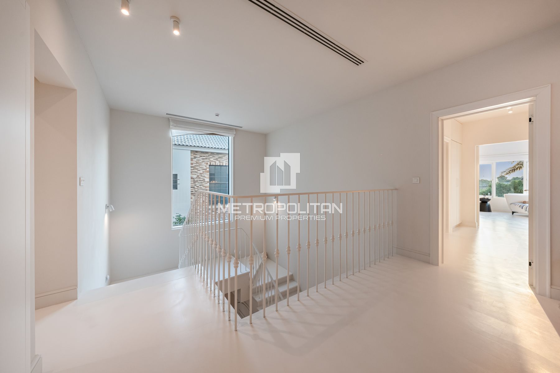 5-комнатная вилла в аренду в Jumeirah Golf Estates – MPR-7876 photo-9