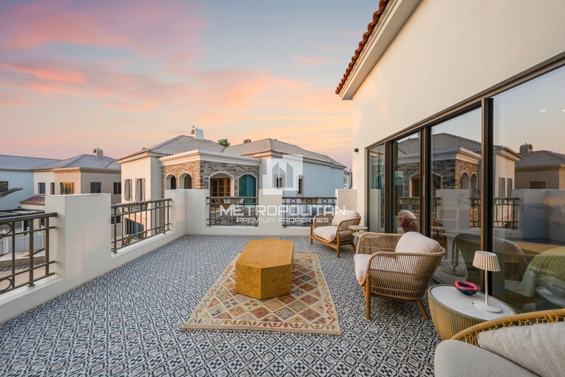5-комнатная вилла в аренду в Jumeirah Golf Estates – MPR-7876 photo-11
