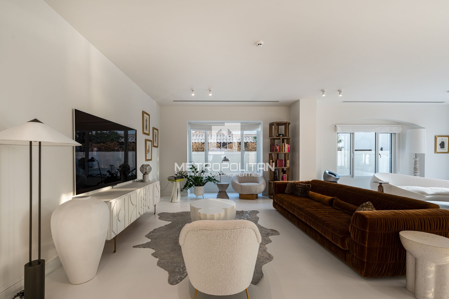 5-комнатная вилла в аренду в Jumeirah Golf Estates – MPR-7876 photo-2
