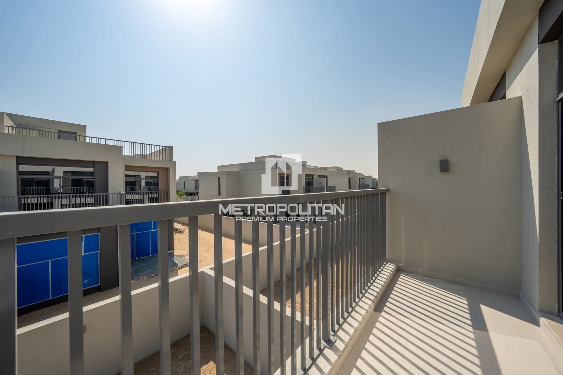 Spacious Layout | Modern | Great Community photo-10