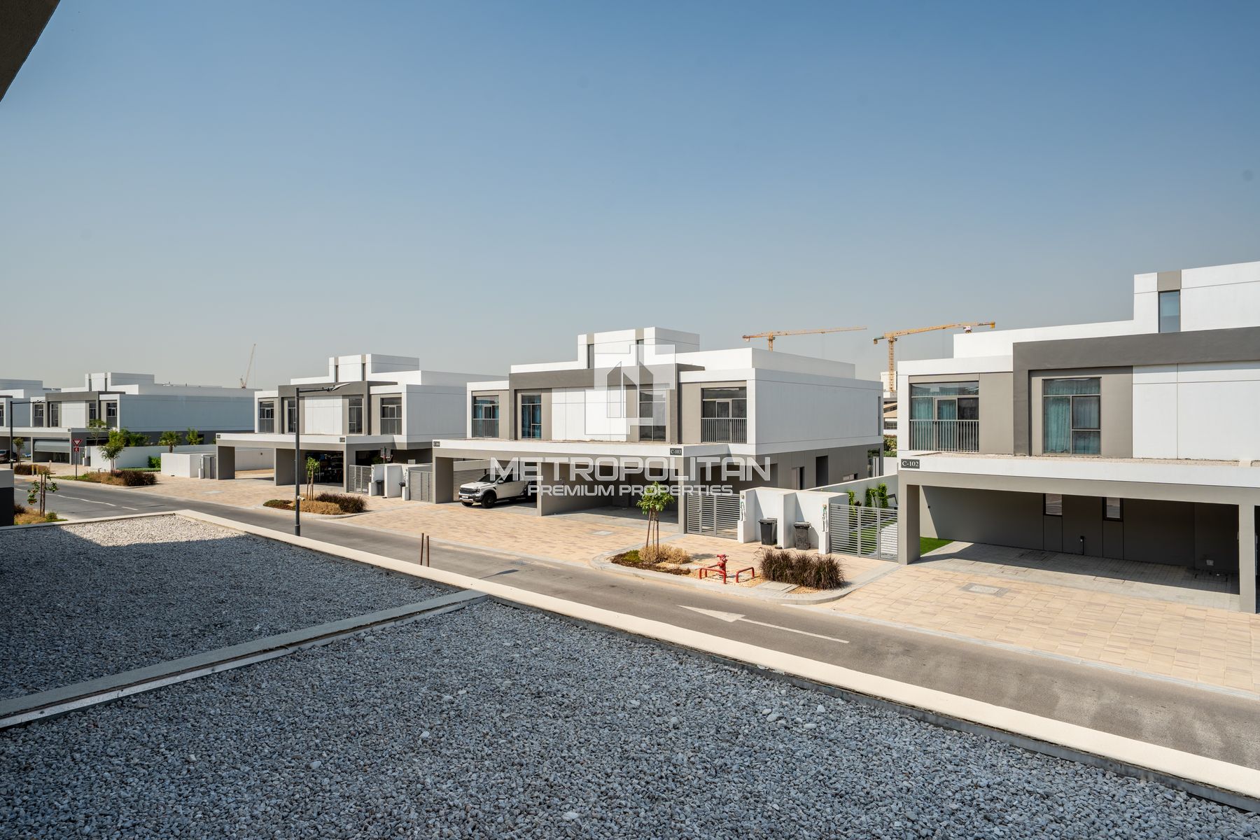 Spacious Layout | Modern | Great Community photo-5