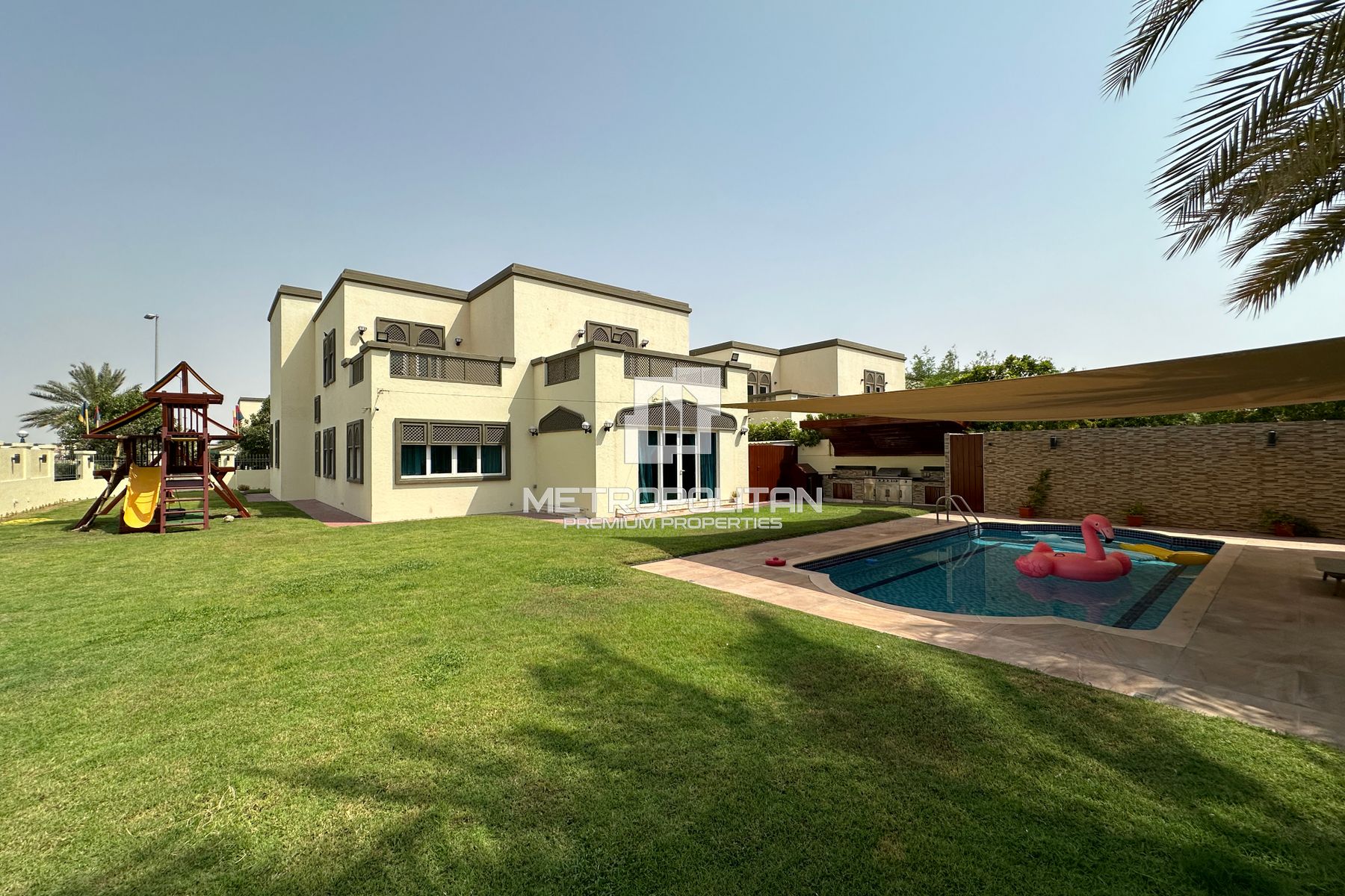 Villa 4 chambres à louer à Jumeirah Park – MPR-7909