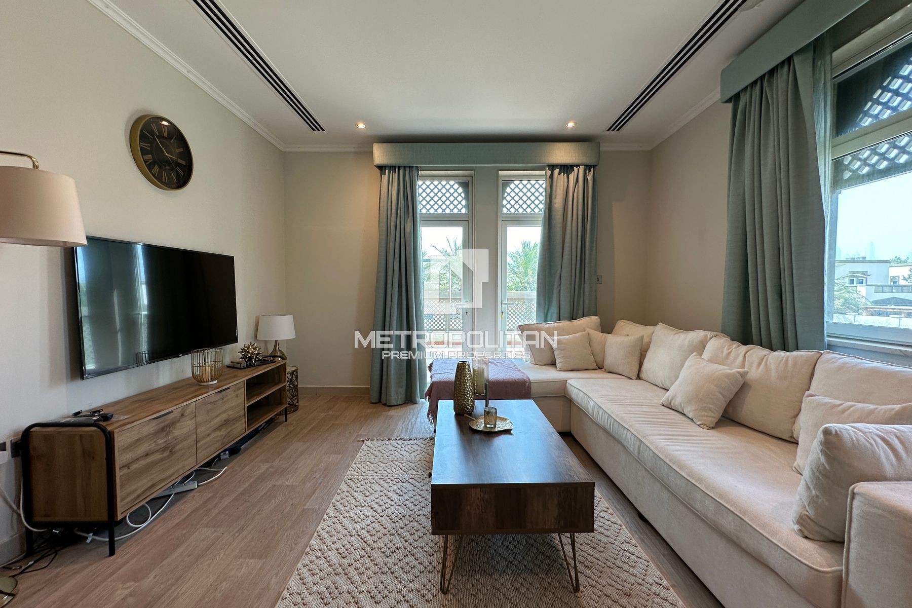 4-комнатная вилла в аренду в Jumeirah Park – MPR-7909 photo-12