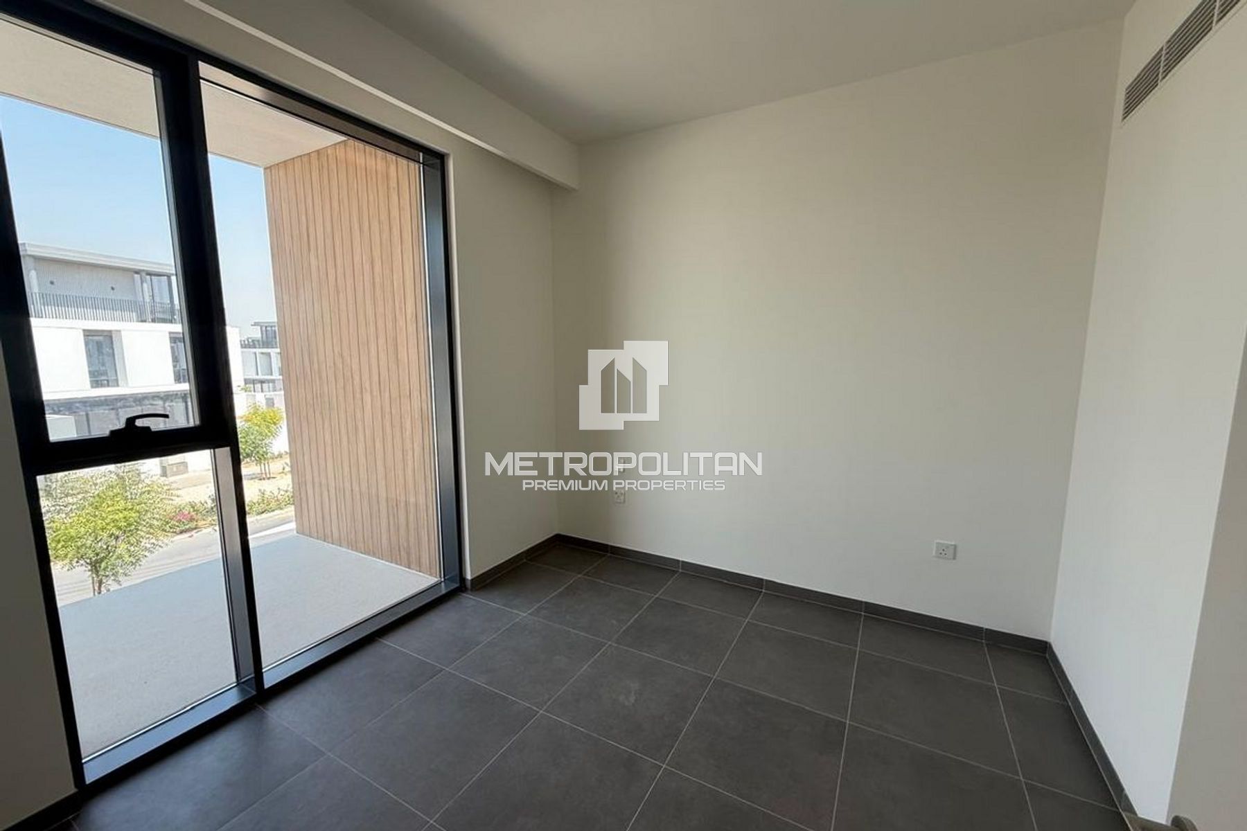 阿拉伯牧场3区4卧室别墅出租 – MPR-7916 photo-2