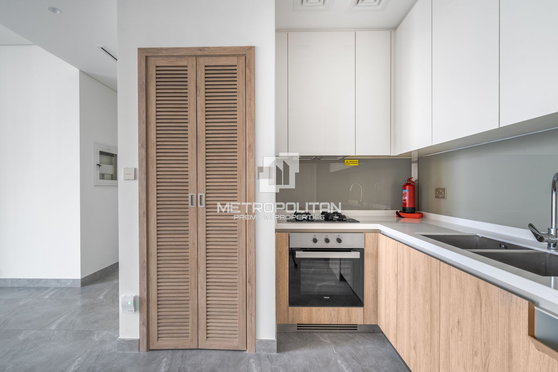 Unfurnished | Brand New | Burj Khalifa View photo-12