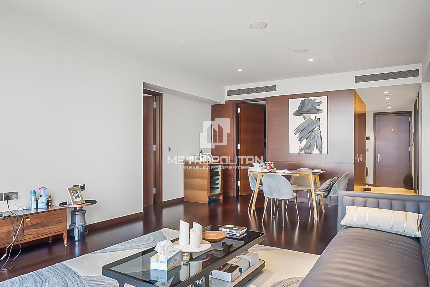 Image - Burj Khalifa Zone 2B, Downtown Dubai, Дубай | Project - Апартаменты