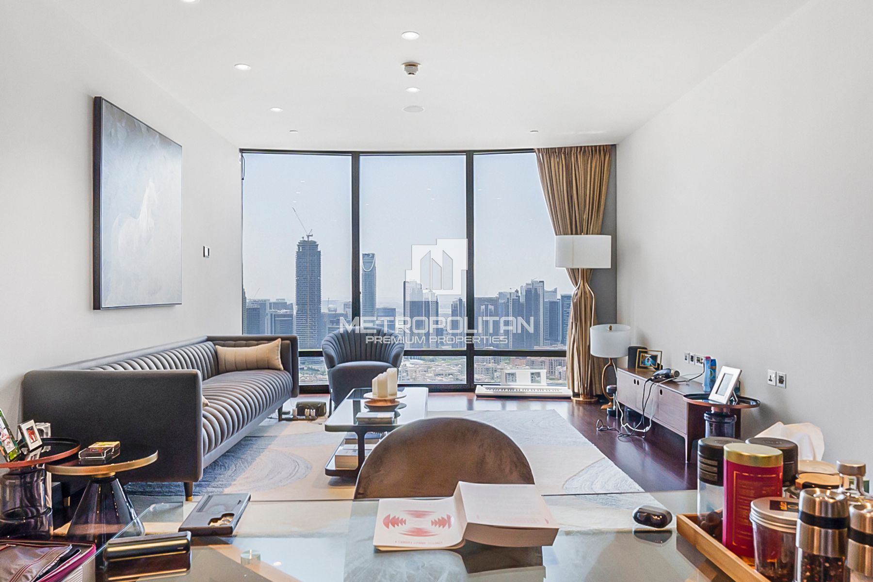 Image - Burj Khalifa Zone 2B, Downtown Dubai, Дубай | Project - Апартаменты