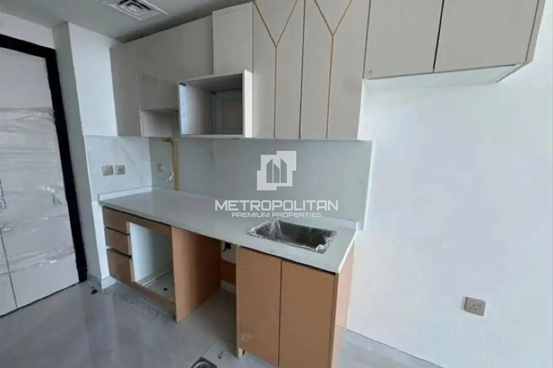 Studio-Apartment zur Miete in Arjan – MPR-8008 photo-1