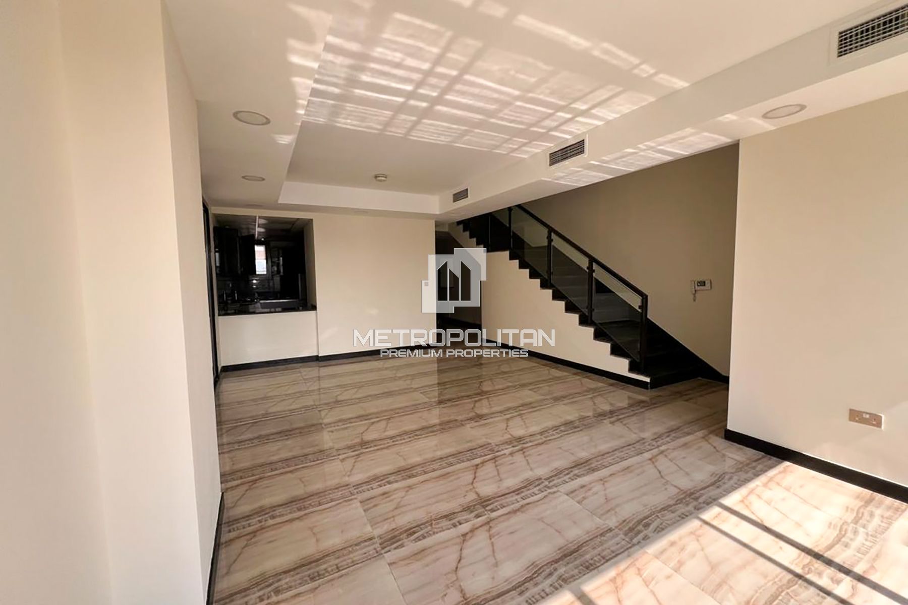 4BR Stadthaus zur Miete in Jumeirah Village Circle – MPR-8013 photo-5
