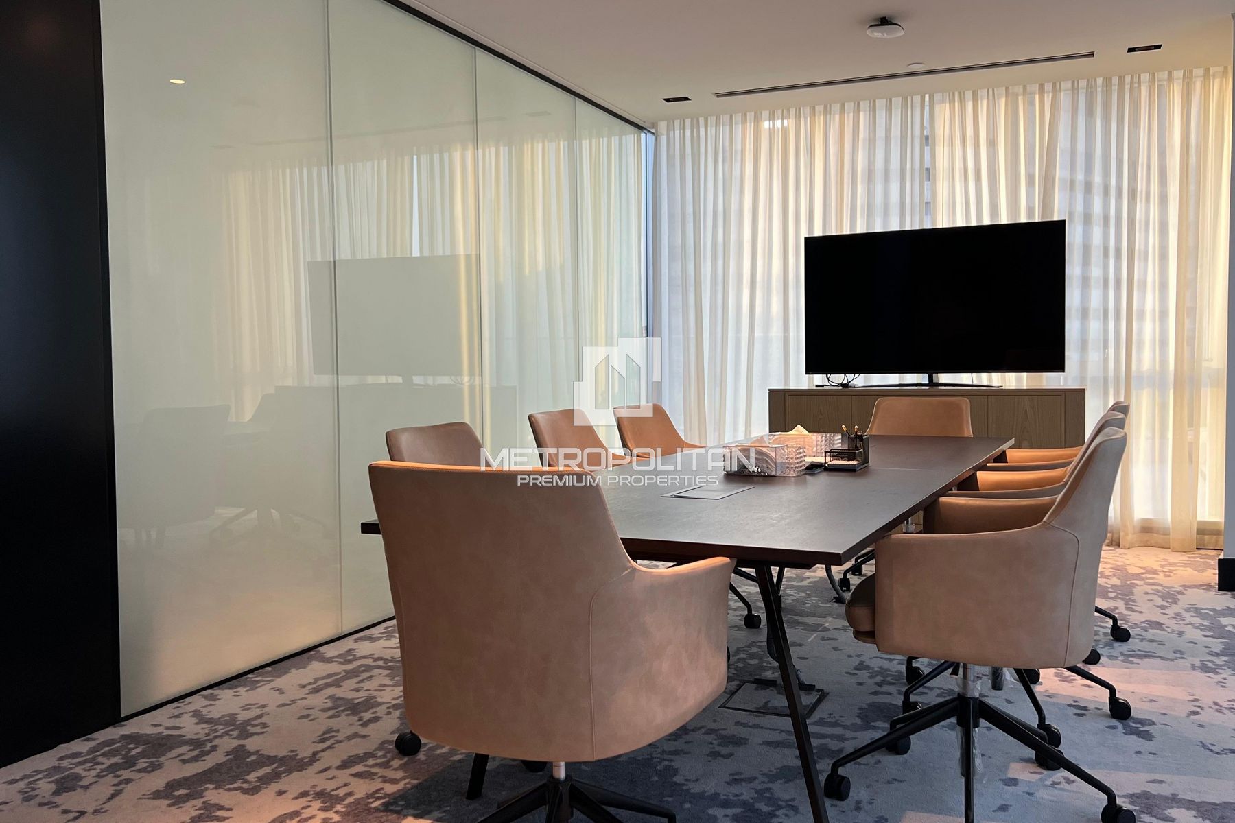 Image - Avani Palm View Hotel & Suites, Dubai Media City, Дубай | Project - Офис
