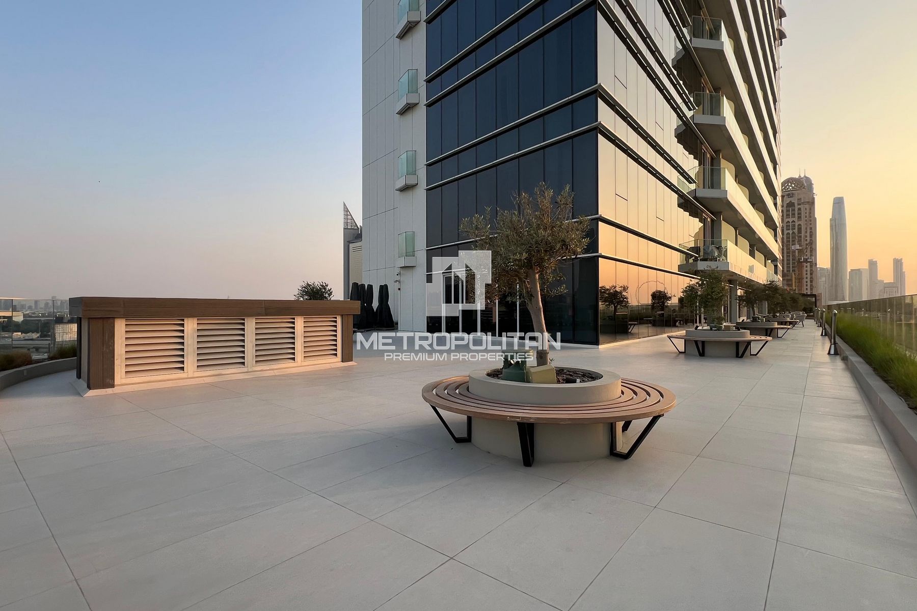 Image - Avani Palm View Hotel & Suites, Dubai Media City, Дубай | Project - Офис