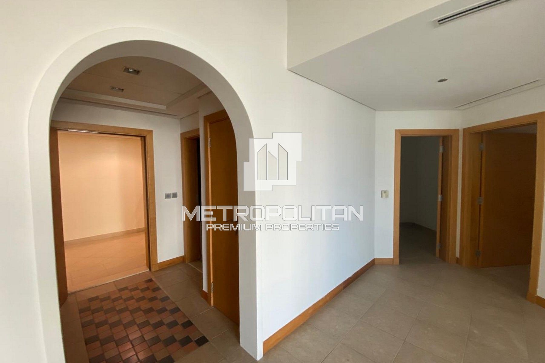 Image - Al Hallawi, Palm Jumeirah, Dubai | Project - Apartment