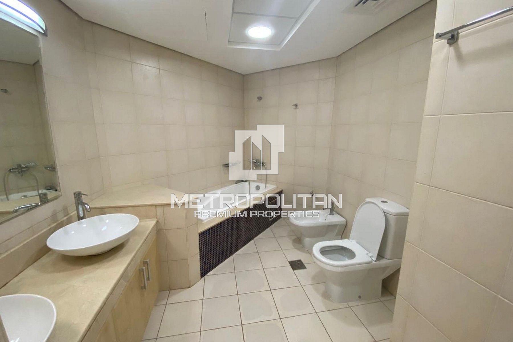 Image - Al Hallawi, Palm Jumeirah, Dubai | Project - Apartment