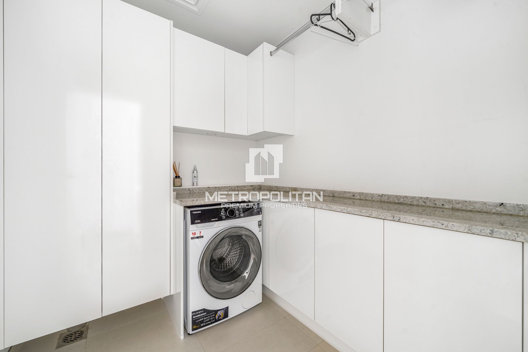 Image - La Rive, Jumeirah, Dubai | Project - Apartment