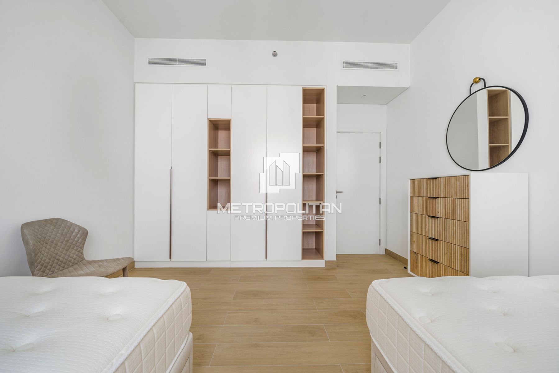 Image - La Rive, Jumeirah, Dubai | Project - Apartment