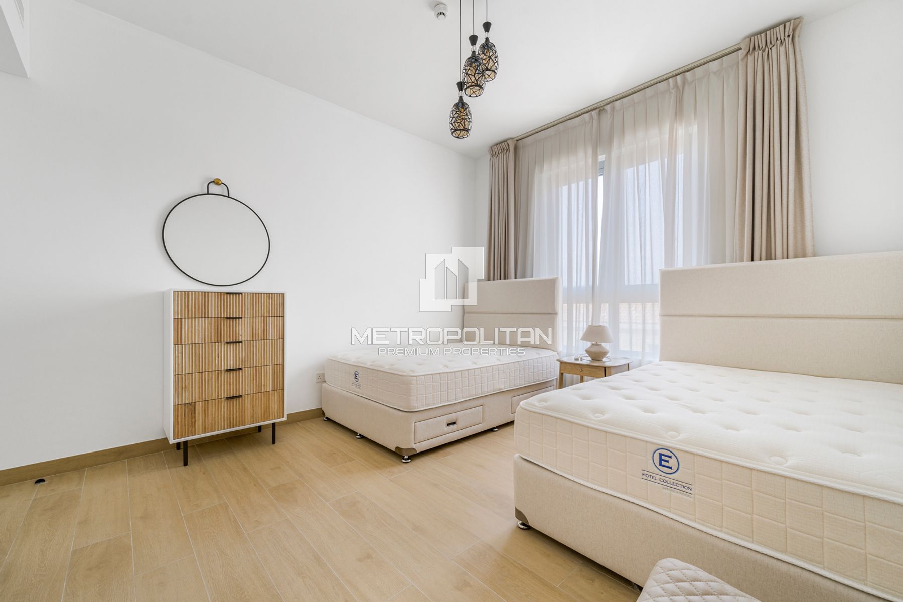 Image - La Rive, Jumeirah, Dubai | Project - Apartment