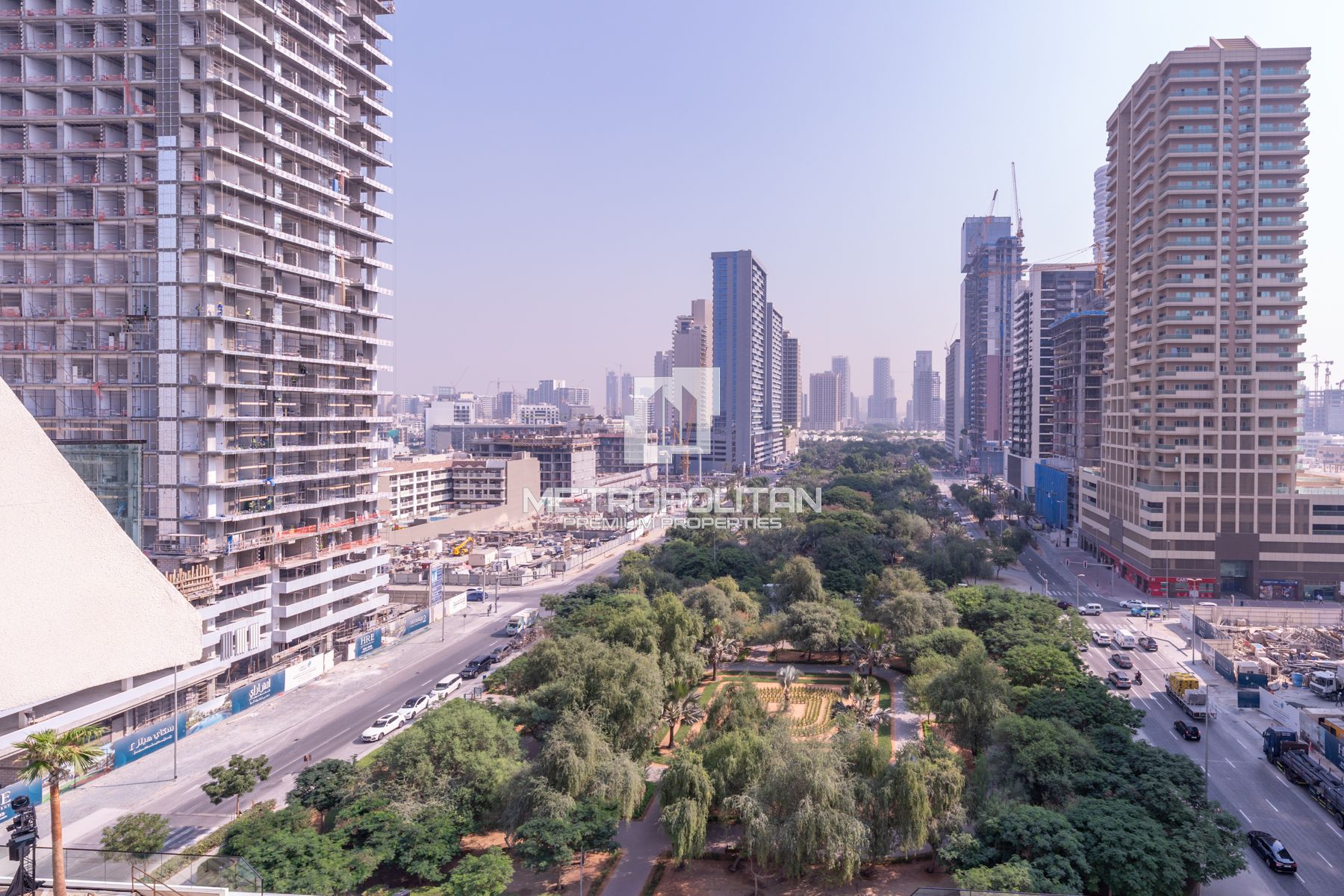 Elegant 1 Bedroom | Private Pool | Park View photo-7