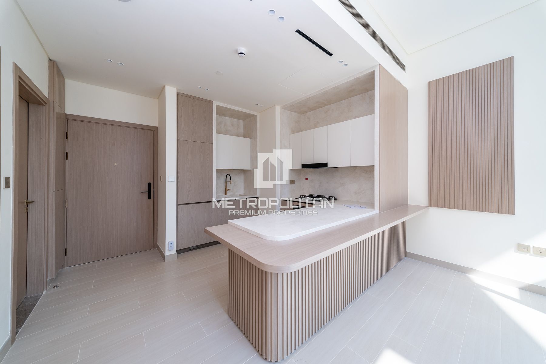 Elegant 1 Bedroom | Private Pool | Park View photo-10