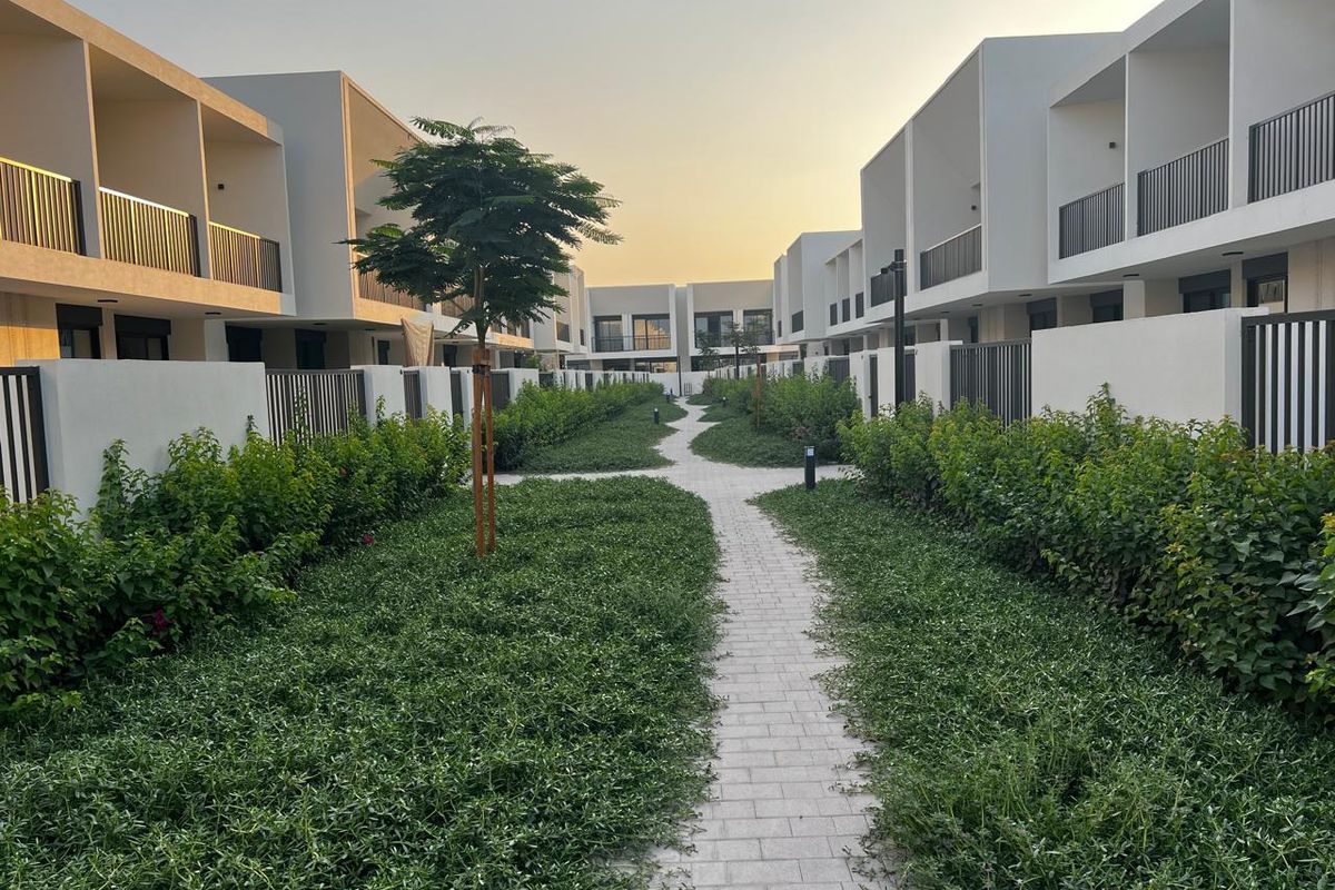 4BR Townhouse for Rent in Town Square – MPR-8095