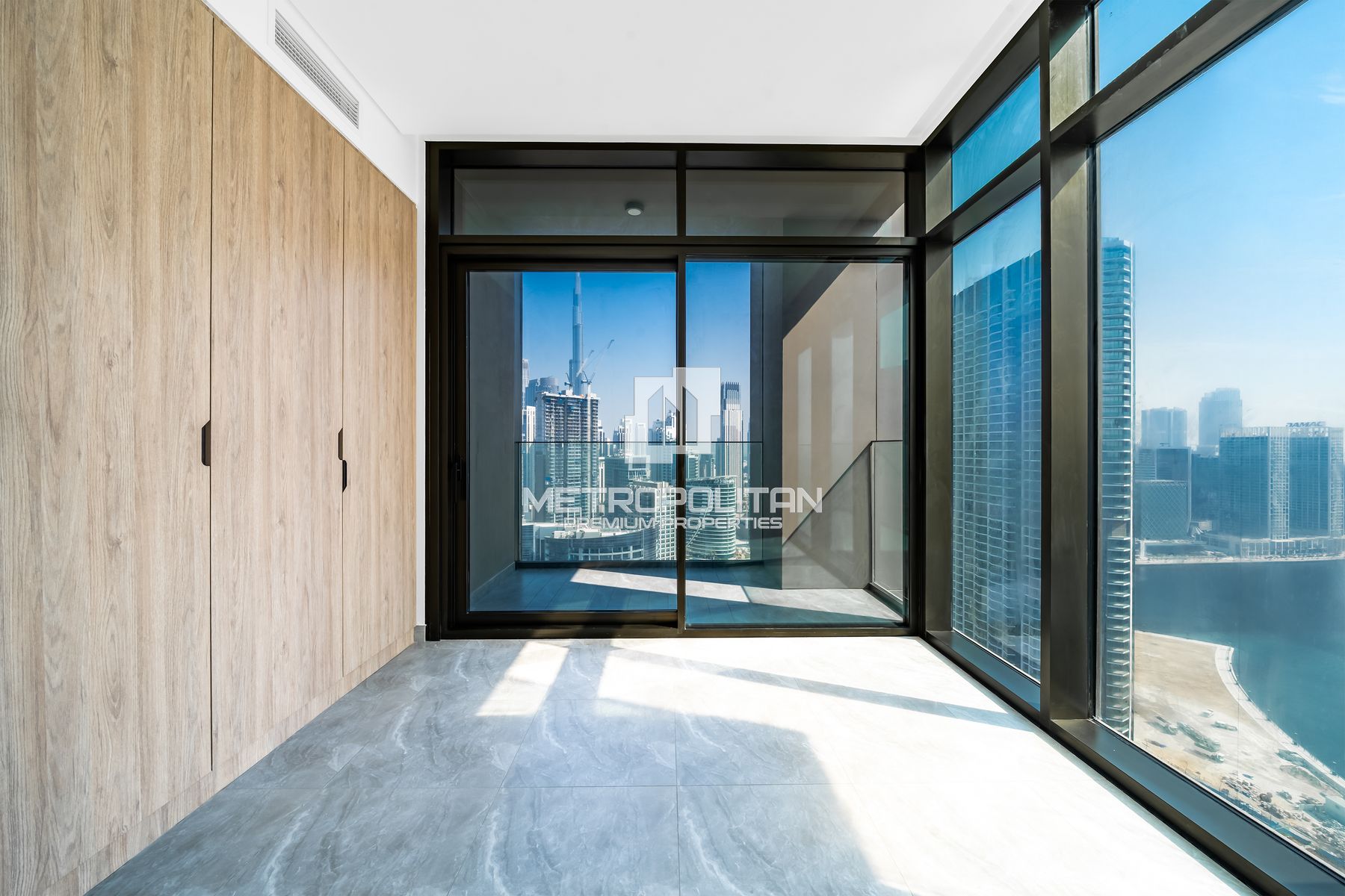 Image - Peninsula One, Business Bay, Dubai | Project - Apartment