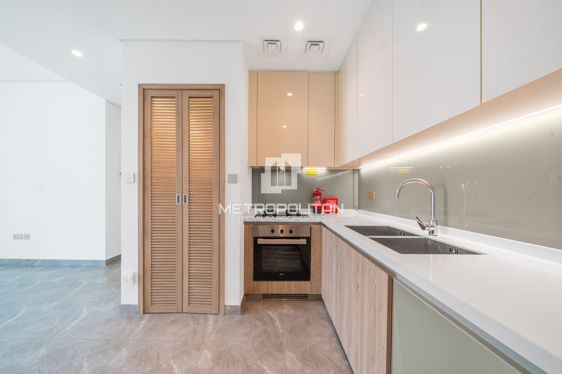 Image - Peninsula One, Business Bay, Dubai | Project - Apartment