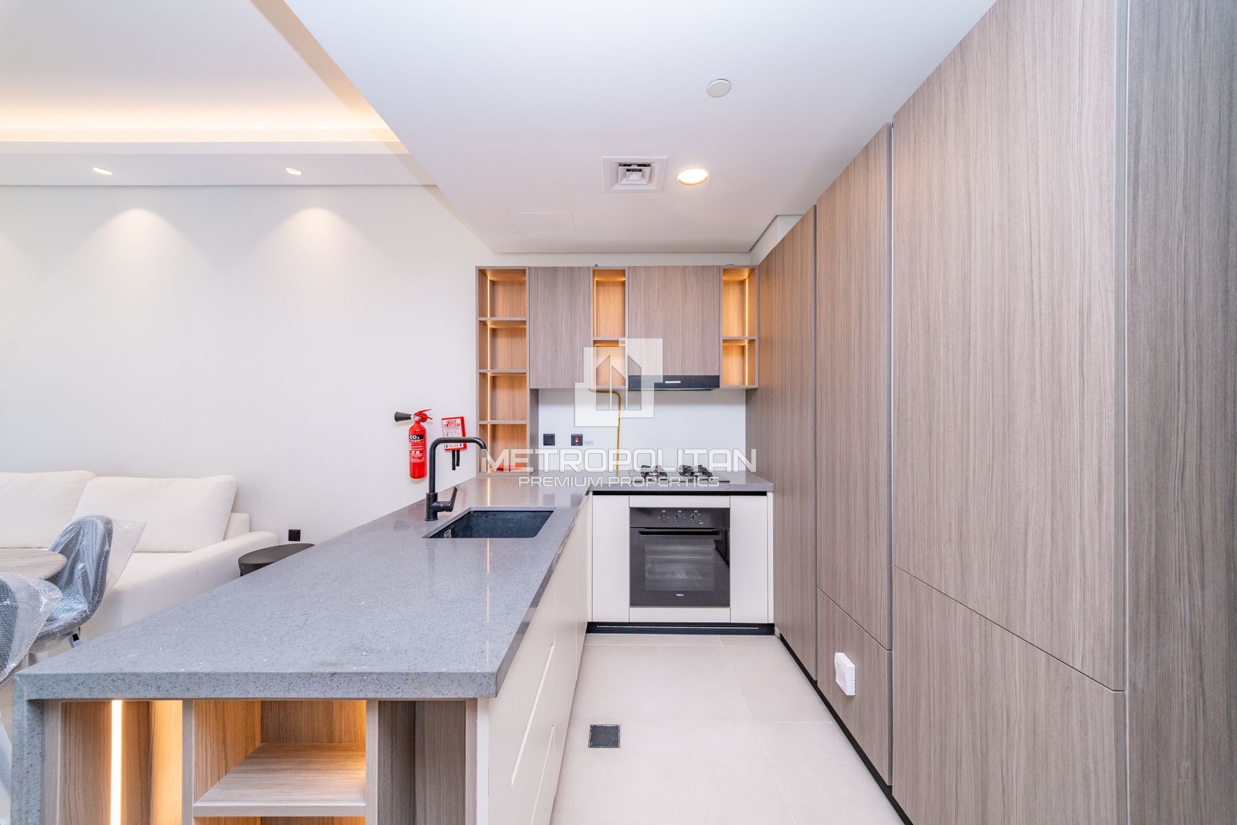 Stylish Interiors | Fully Furnished | Luxurious photo-7