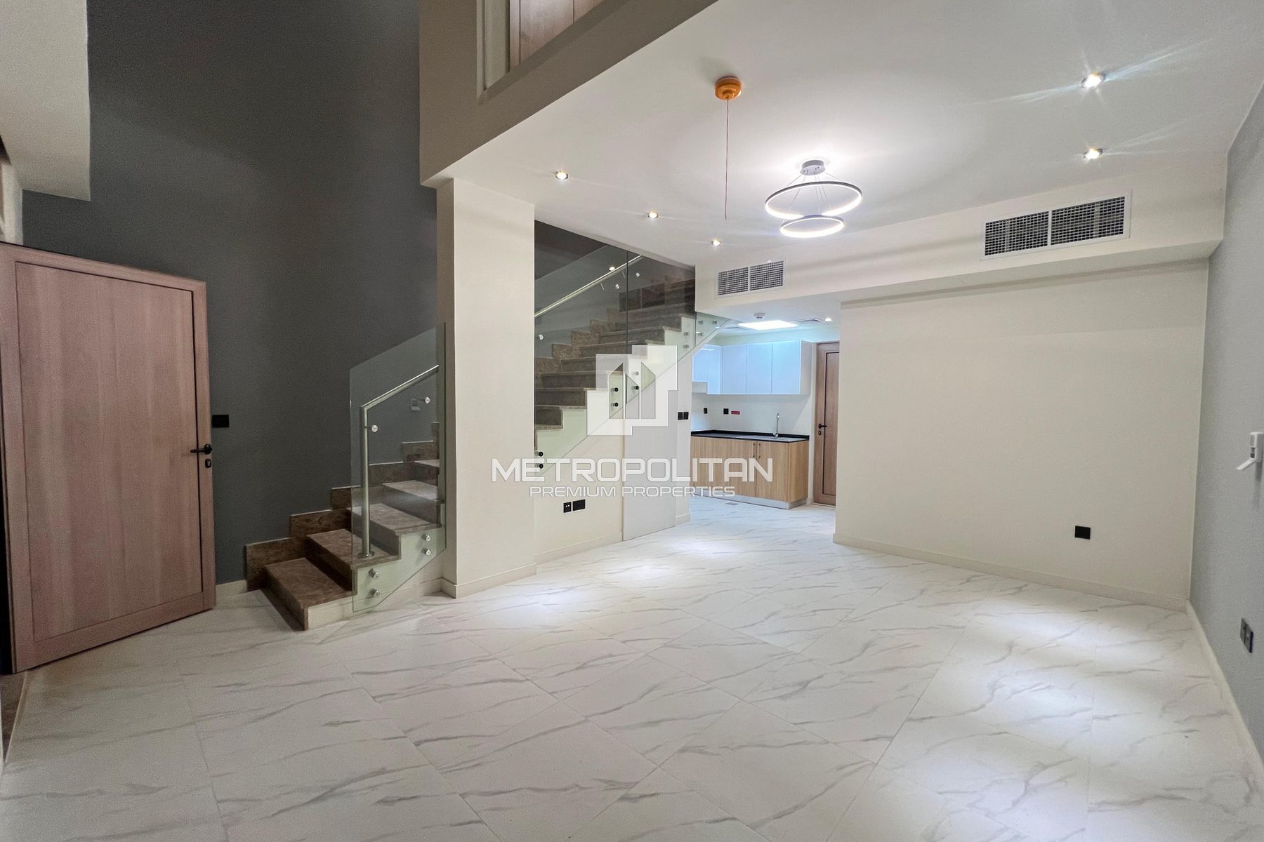 Vacant | Unfurnished | Vibrant Community photo-2