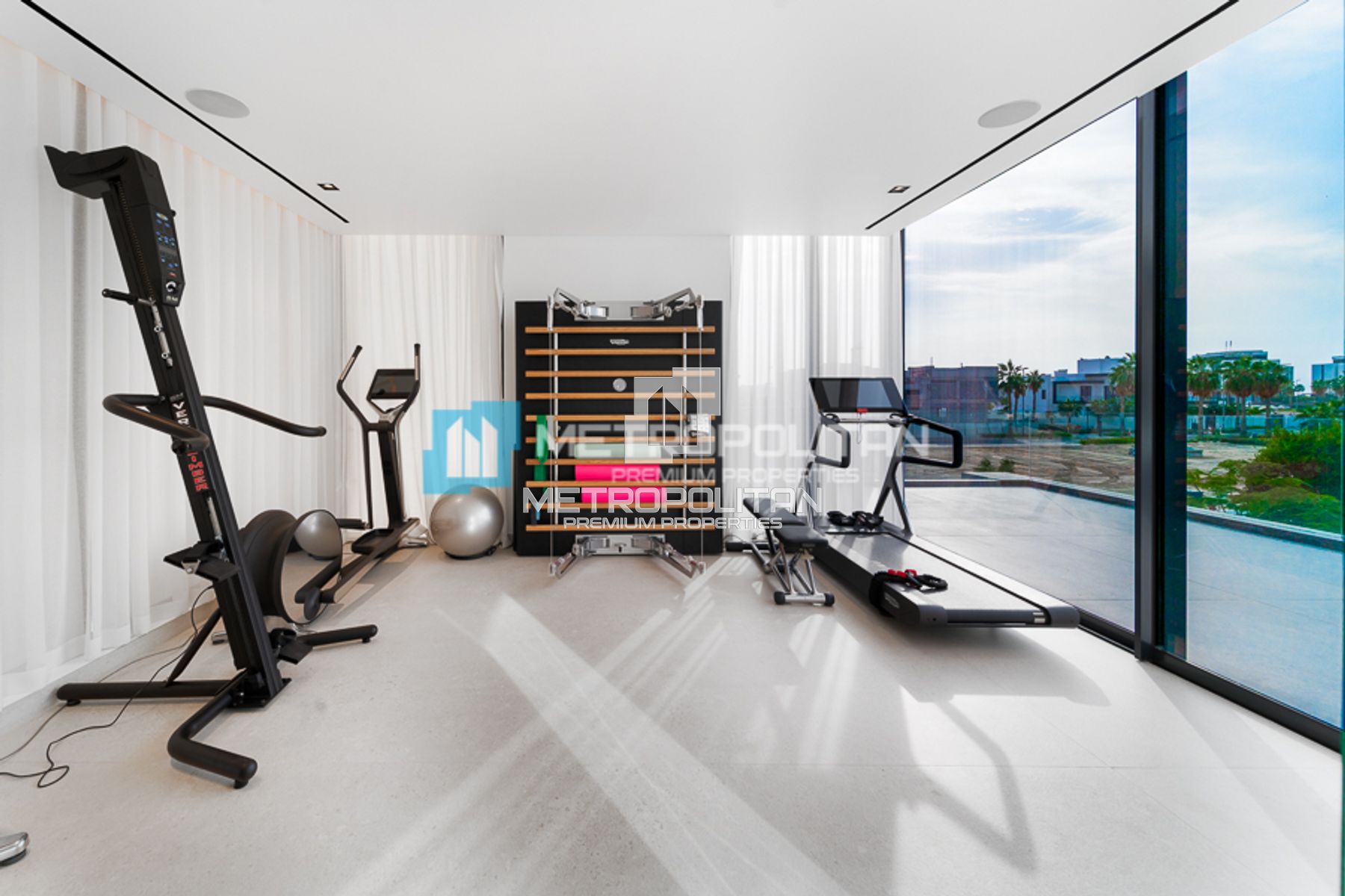 Custom Built |  High End | All Bills Included photo-2