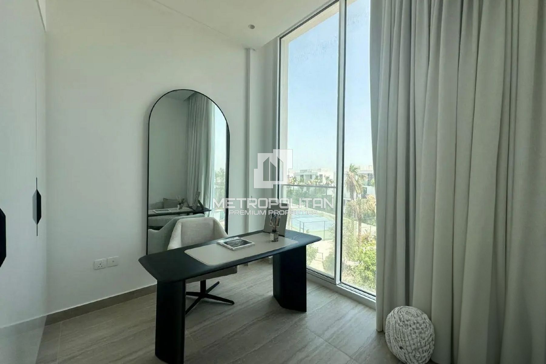 Frontline | Ready for Viewing | Negotiable photo-9