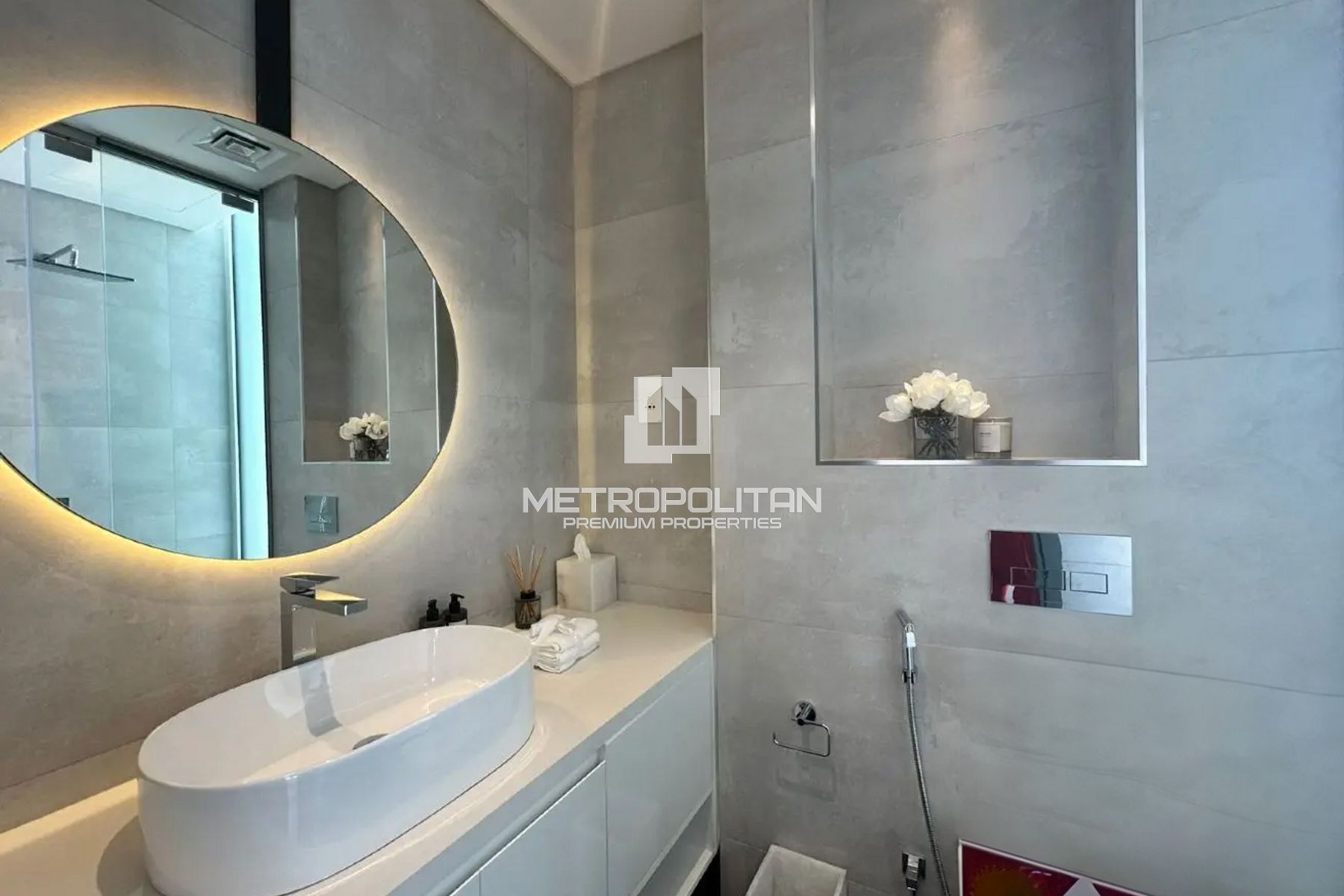 Frontline | Ready for Viewing | Negotiable photo-4