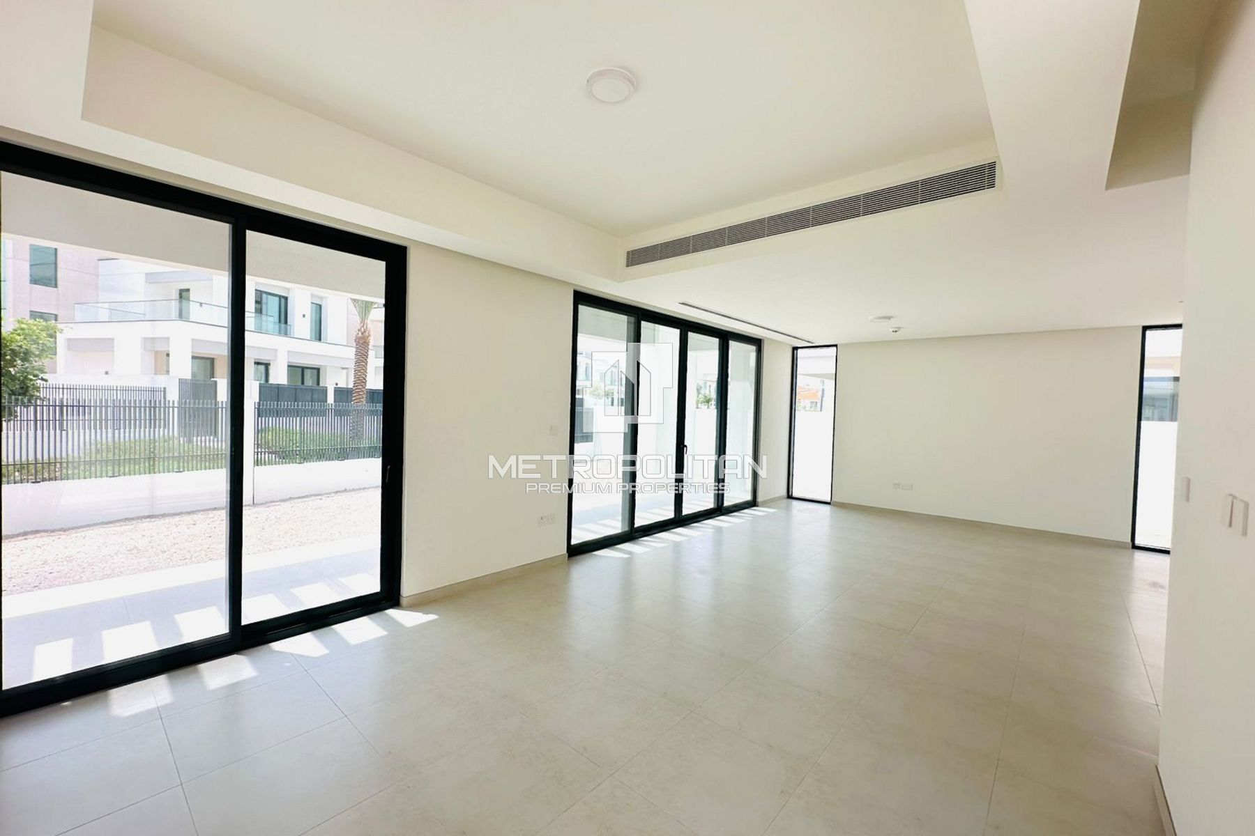 4BR Villa zur Miete in Arabian Ranches 3 – MPR-8141 photo-3