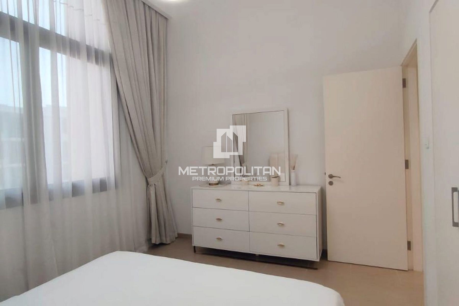 شقة بغرفة نوم واحدة للإيجار في تاون سكوير – MPR-8187 photo-2