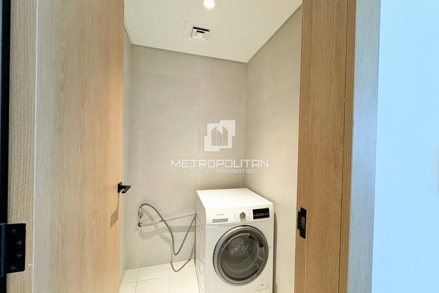 شقة غرفة نوم واحدة للإيجار في الخليج التجاري – MPR-8189 photo-7