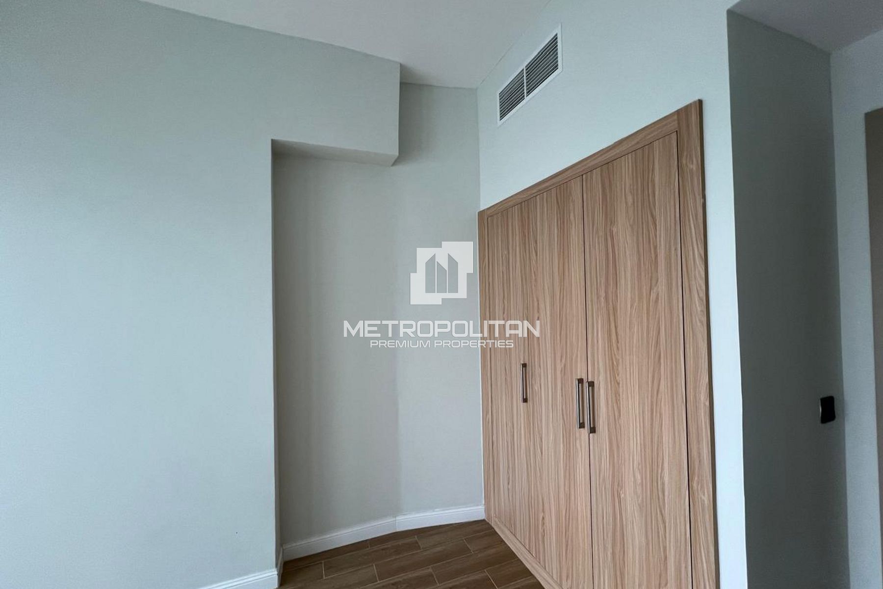 شقة 2 غرفة نوم للإيجار في وسط جبل علي – MPR-8199 photo-3