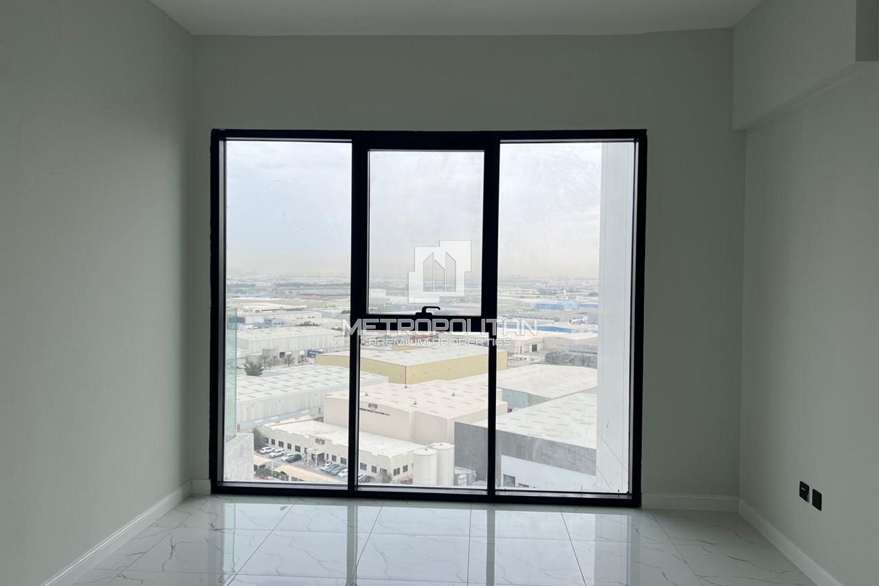 شقة 2 غرفة نوم للإيجار في وسط جبل علي – MPR-8199 photo-6