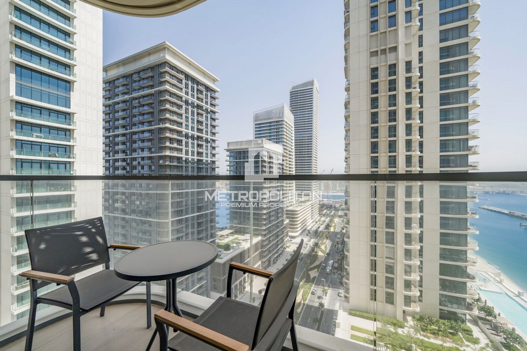 Image - Marina Vista Tower 1, Dubai Harbour, Dubai | Project - Appartement