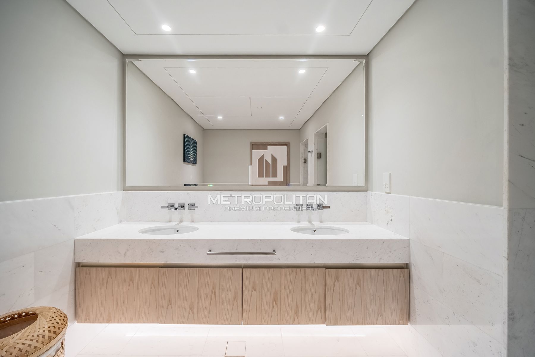 Image - The Palm Tower, Palm Jumeirah, Дубай | Project - Апартаменты