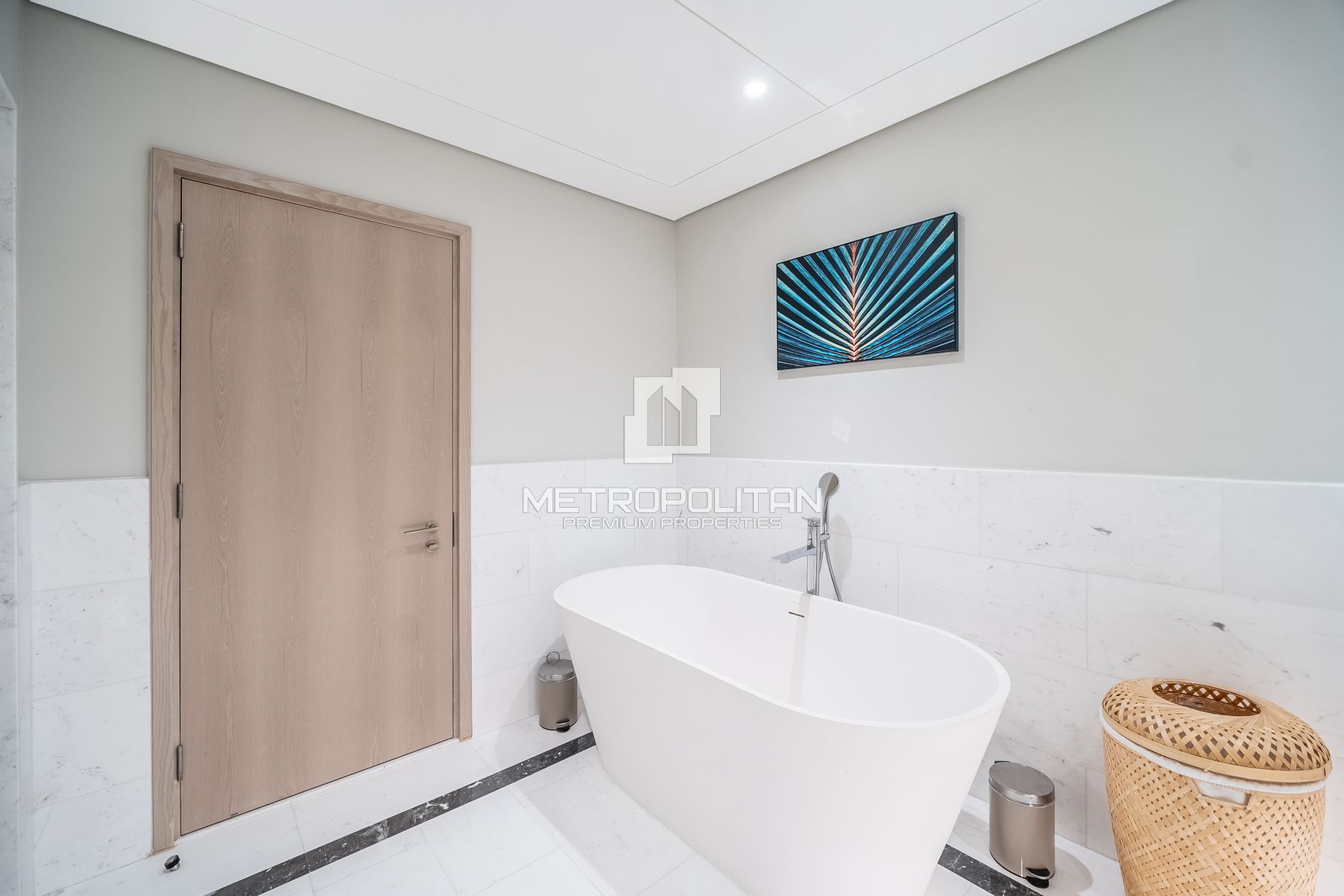 Image - The Palm Tower, Palm Jumeirah, Дубай | Project - Апартаменты