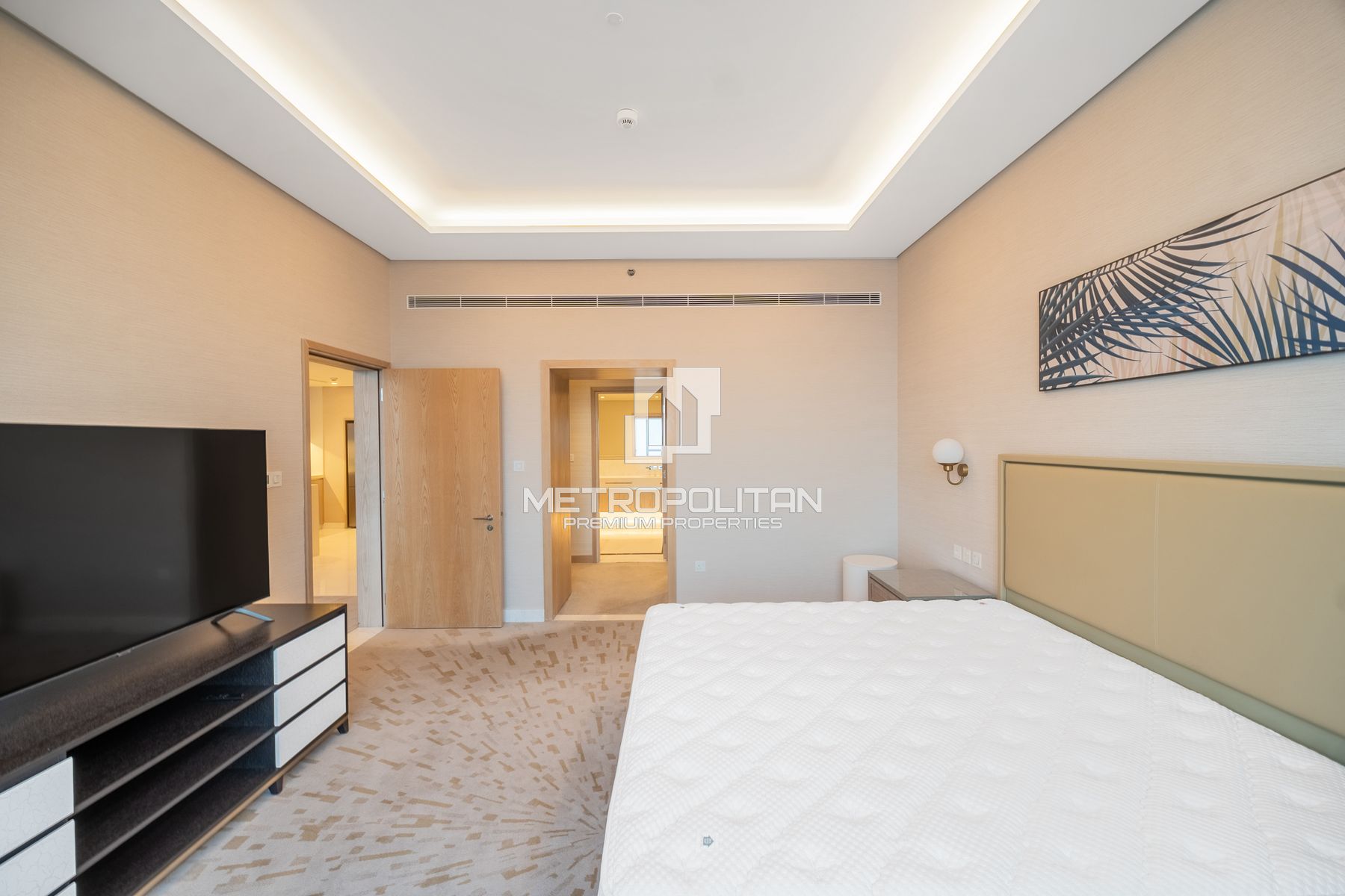 Image - The Palm Tower, Palm Jumeirah, Дубай | Project - Апартаменты